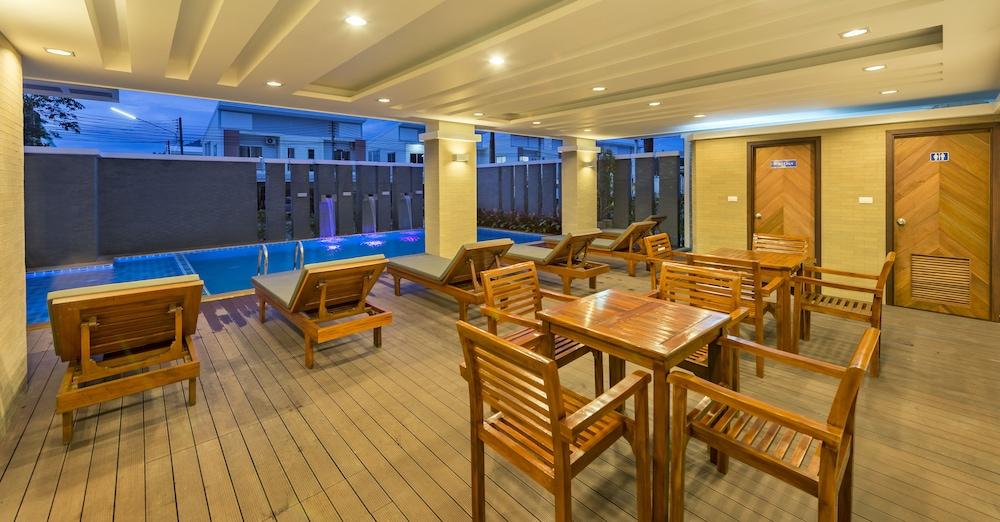 Ratana Hotel Rassada, Phuket Town- Sha Extra Plus Екстериор снимка