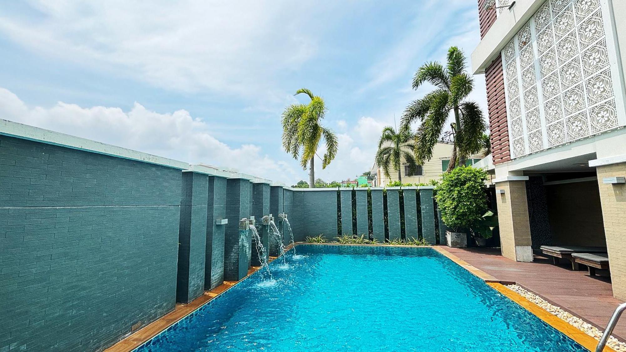 Ratana Hotel Rassada, Phuket Town- Sha Extra Plus Екстериор снимка