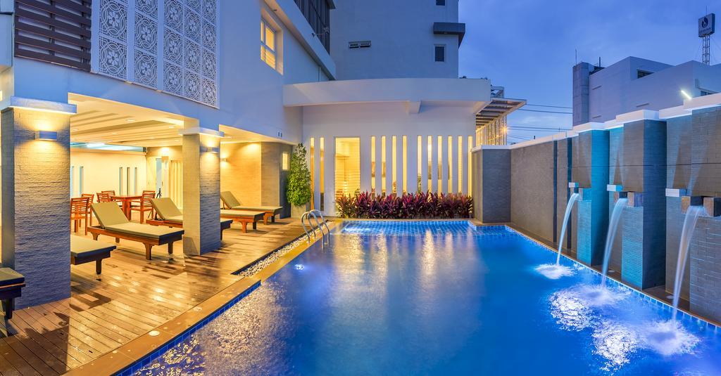 Ratana Hotel Rassada, Phuket Town- Sha Extra Plus Екстериор снимка
