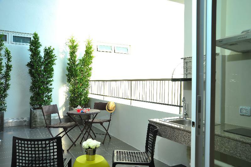 Ratana Hotel Rassada, Phuket Town- Sha Extra Plus Екстериор снимка